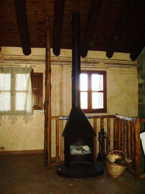 Casa Mur De Alujan Тьеррантона Экстерьер фото